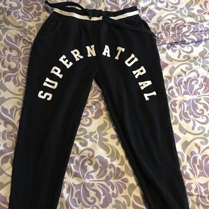Supernatural Joggers women’s size small